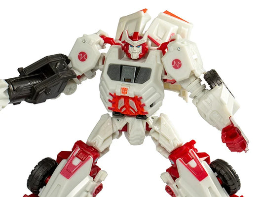 Transformers: War For Cybertron Studio Series Voyager Class Gamer Edition 09 Autobot Ratchet
