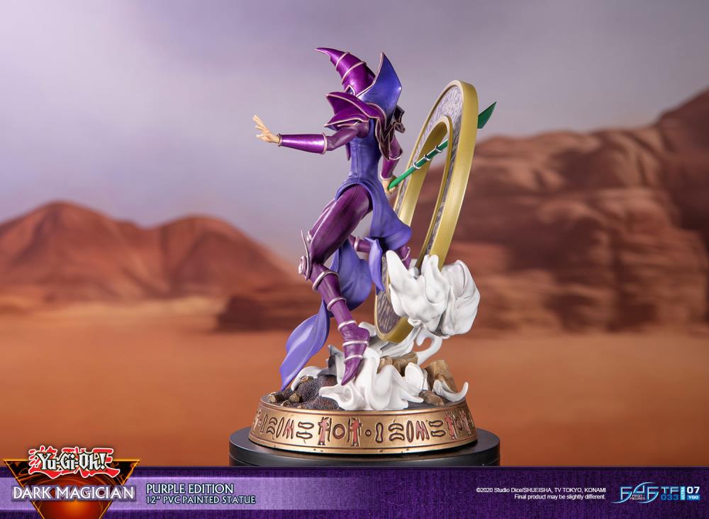 Yu-Gi-Oh! Dark Magician (Purple) Statue