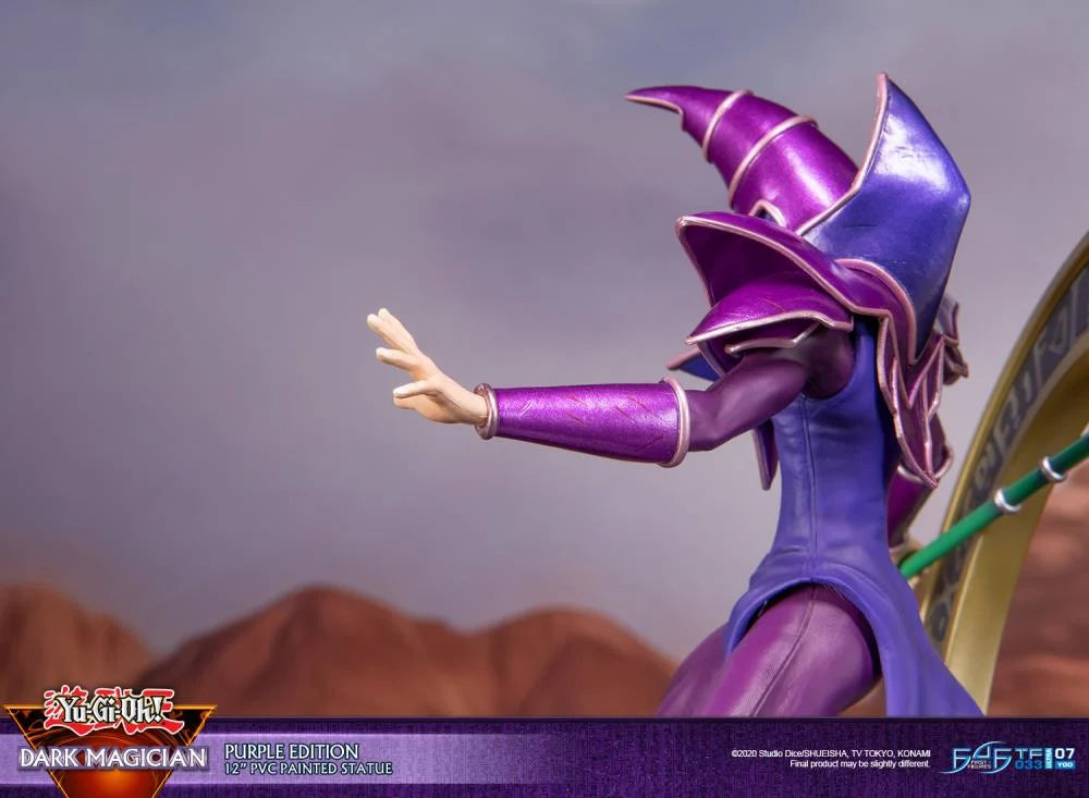 Yu-Gi-Oh! Dark Magician (Purple) Statue