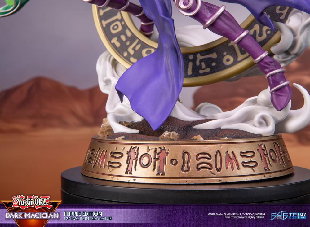 Yu-Gi-Oh! Dark Magician (Purple) Statue