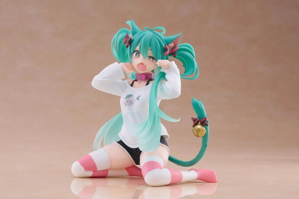 Vocaloid Desktop Cute Hatsune Miku (Nekomimi T-Shirt Ver.) Figure