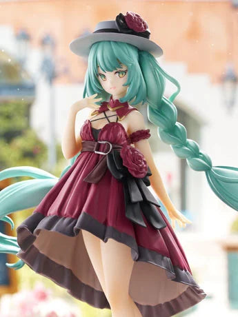 Vocaloid Trio-Try-iT Hatsune Miku (Outing Dress Red Color Ver.) Figure