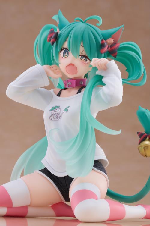 Vocaloid Desktop Cute Hatsune Miku (Nekomimi T-Shirt Ver.) Figure