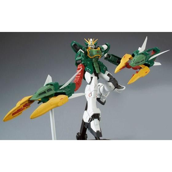 MG 1/100 ALTRON GUNDAM EW