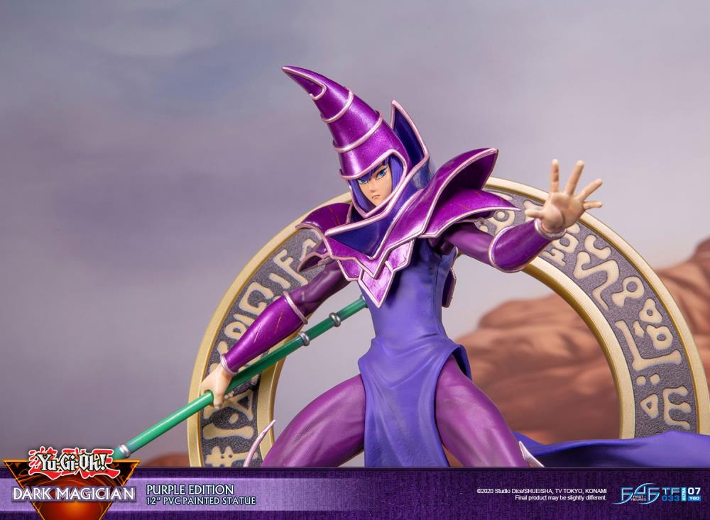 Yu-Gi-Oh! Dark Magician (Purple) Statue