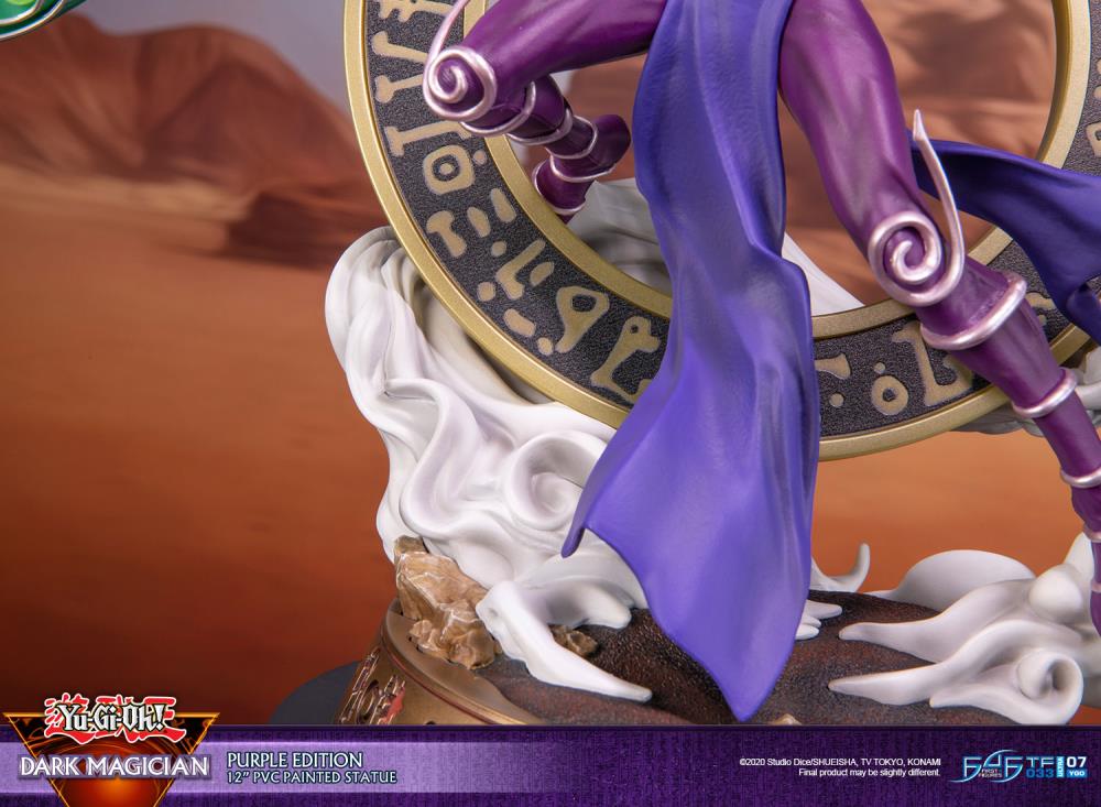 Yu-Gi-Oh! Dark Magician (Purple) Statue
